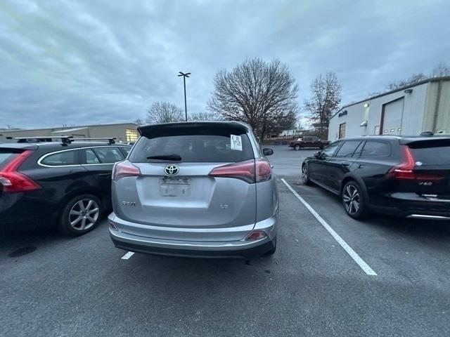 2018 Toyota RAV4 LE 2018 Toyota RAV4 LE