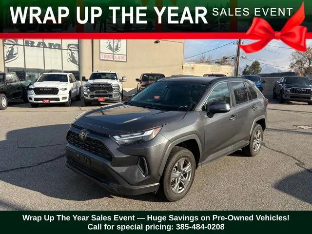 2024 Toyota RAV4 XLE