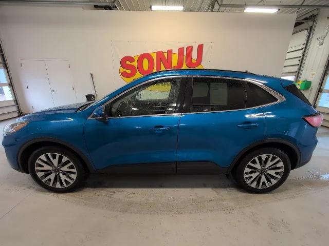 2020 Ford Escape Titanium Hybrid