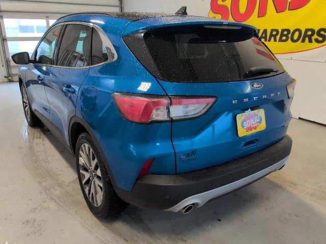 2020 Ford Escape Titanium Hybrid