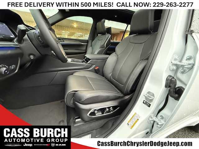 2025 Jeep Grand Cherokee Overland 4x4