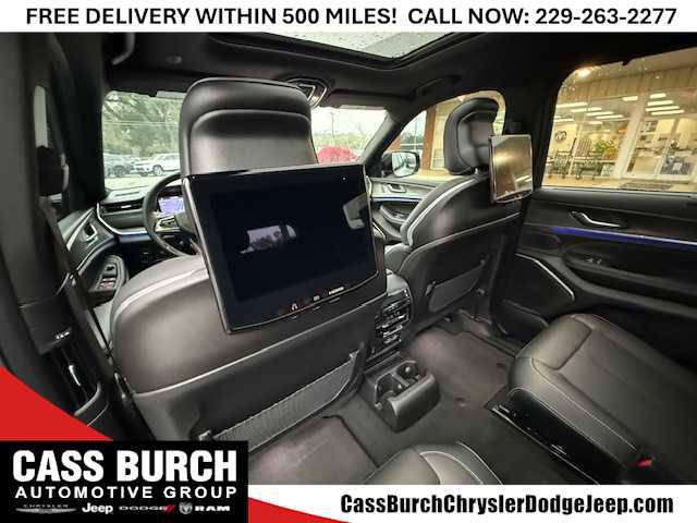 2025 Jeep Grand Cherokee Overland 4x4