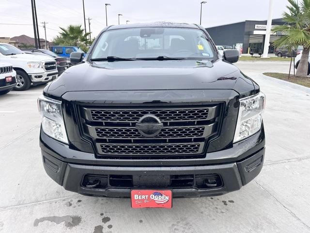 2023 Nissan TITAN Crew Cab SV 4x4 2023 Nissan TITAN Crew Cab SV 4x4