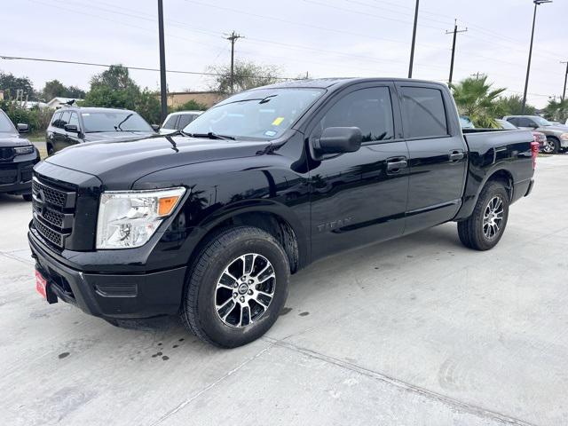 2023 Nissan TITAN Crew Cab SV 4x4 2023 Nissan TITAN Crew Cab SV 4x4