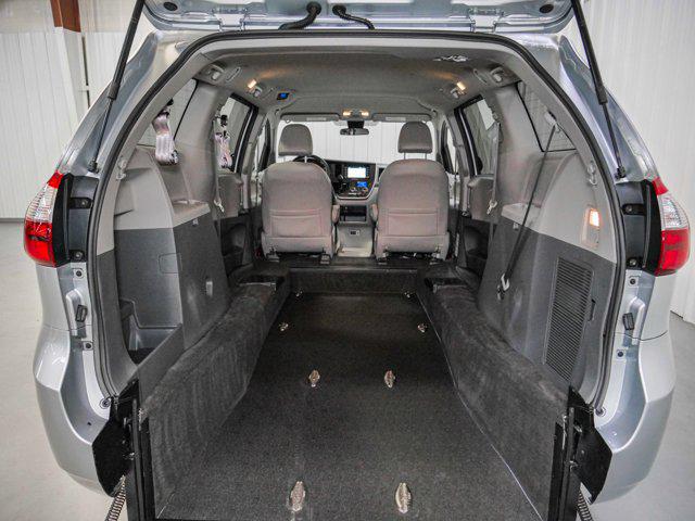 2020 Toyota Sienna L