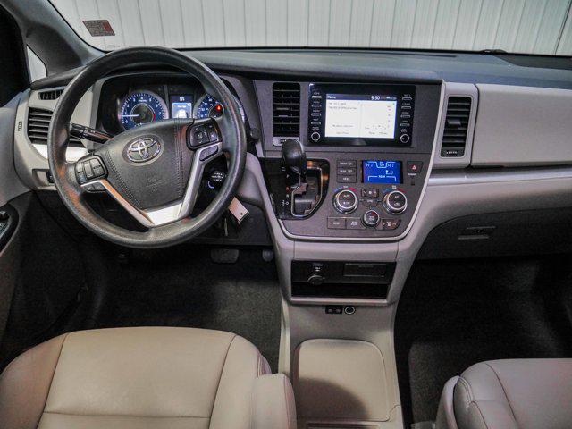 2020 Toyota Sienna L