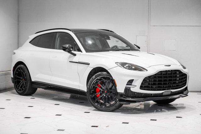 2026 Aston Martin DBX 707