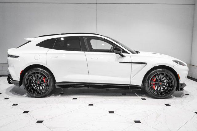 2026 Aston Martin DBX 707