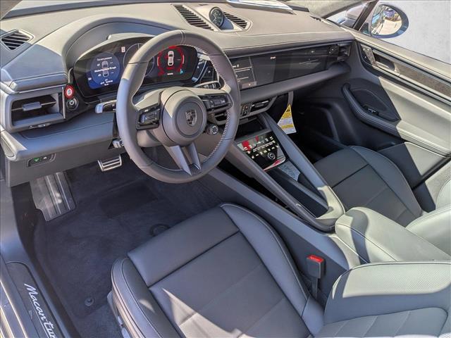 2025 Porsche Macan Electric Turbo