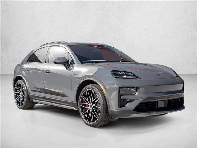 2025 Porsche Macan Electric Turbo