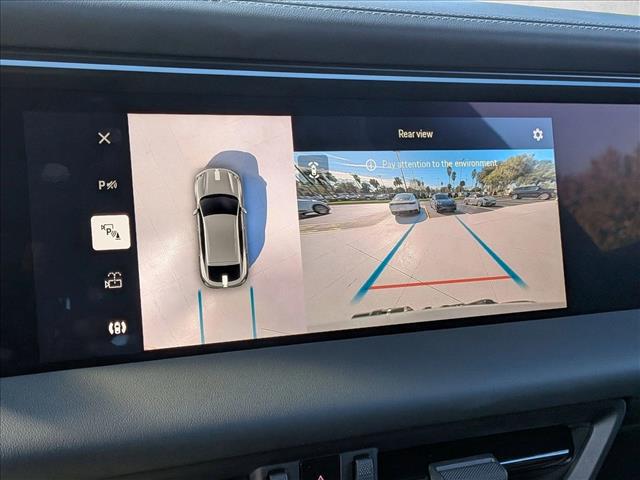 2025 Porsche Macan Electric Turbo