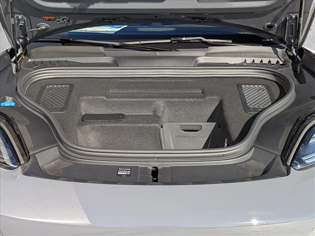 2025 Porsche Macan Electric Turbo