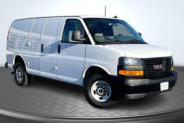 2023 GMC Savana Cargo RWD 3500 Regular Wheelbase Work Van