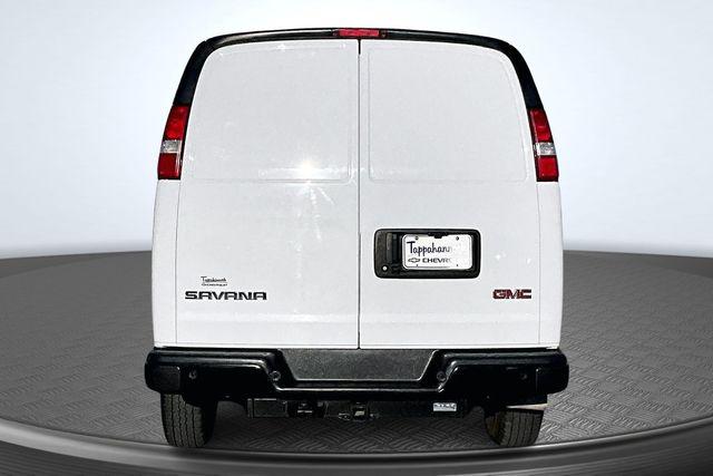 2023 GMC Savana Cargo RWD 3500 Regular Wheelbase Work Van