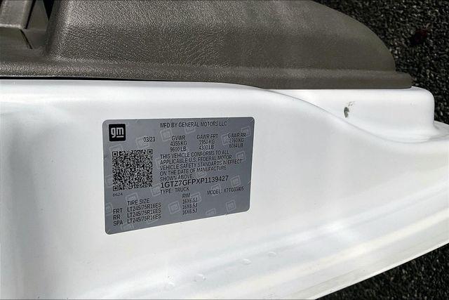 2023 GMC Savana Cargo RWD 3500 Regular Wheelbase Work Van