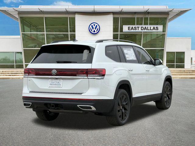 2026 Volkswagen Atlas SE with Technology