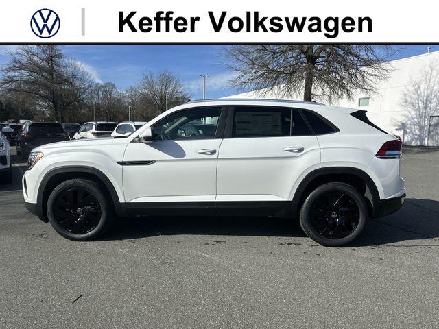 2026 Volkswagen Atlas Cross Sport SE with Technology