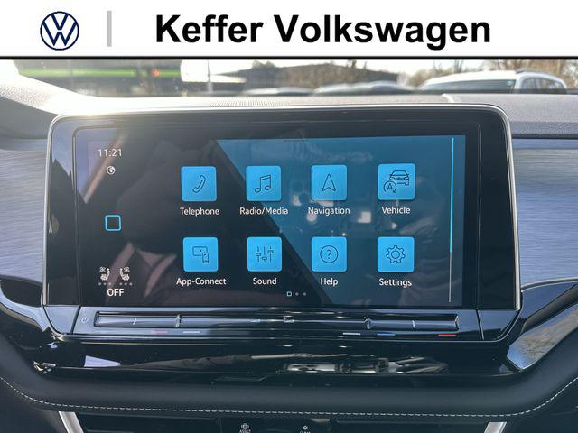 2026 Volkswagen Atlas Cross Sport SE with Technology