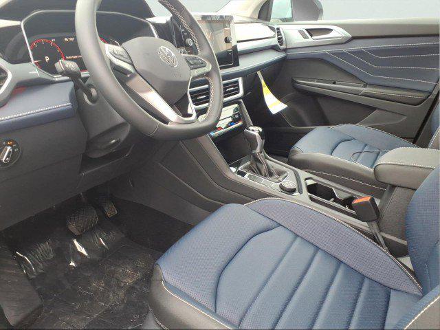 2026 Volkswagen Taos SEL