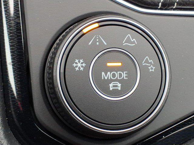 2026 Volkswagen Taos SEL