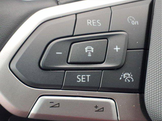 2026 Volkswagen Taos SEL