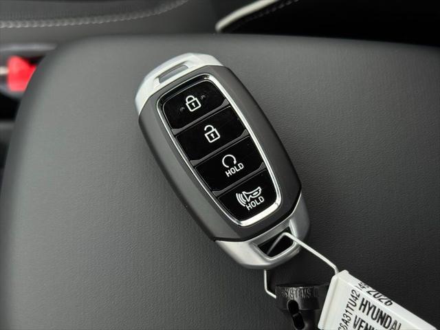 2026 Hyundai Venue SEL w/Two-Tone Roof