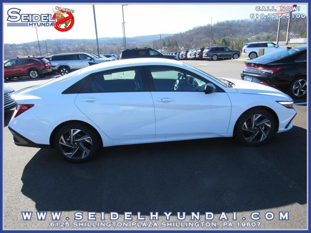2025 Hyundai Elantra SEL Sport