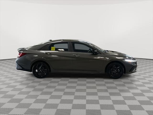 2026 Hyundai Elantra Hybrid SEL Sport