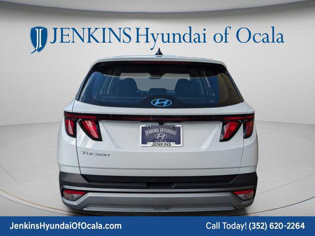 2025 Hyundai Tucson SE