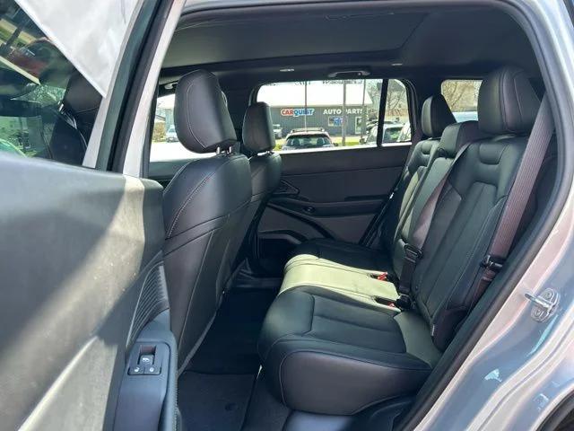 2026 Jeep Cherokee Overland 4x4