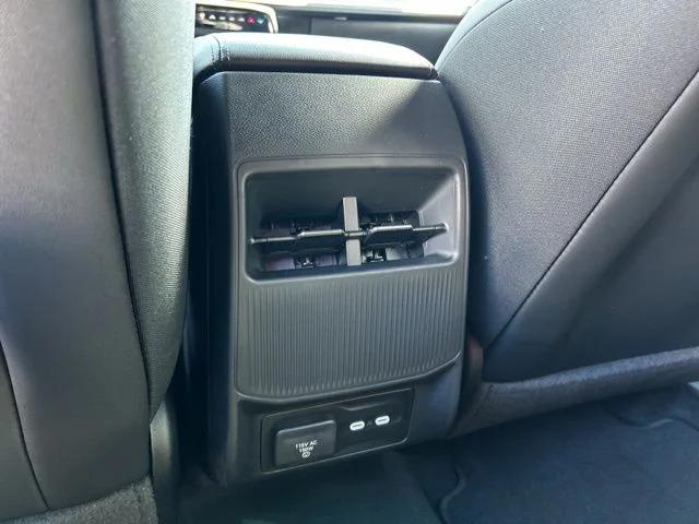 2026 Jeep Cherokee Overland 4x4