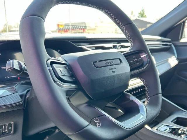 2026 Jeep Cherokee Overland 4x4