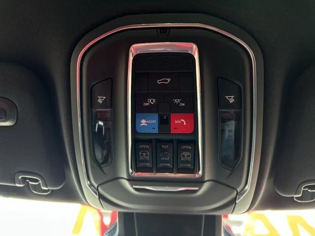 2026 Jeep Cherokee Overland 4x4