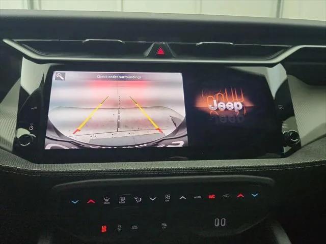 2026 Jeep Cherokee Laredo 4x4