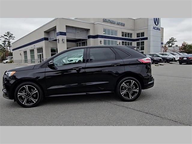2020 Ford Edge ST