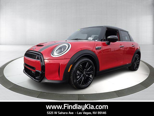 2024 MINI Hardtop 4 Door S's photo