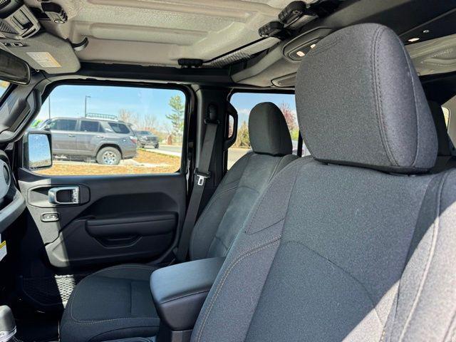 2026 Jeep Wrangler 4-Door Willys 4x4