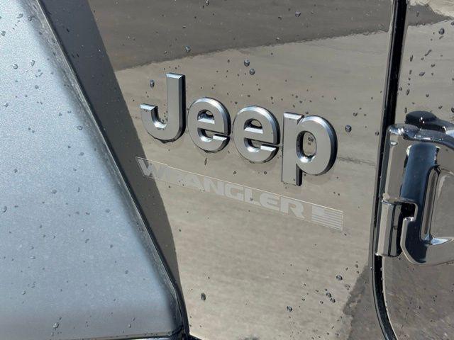 2026 Jeep Wrangler 4-Door Willys 4x4