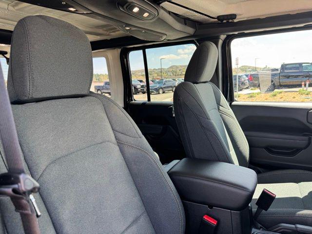 2026 Jeep Wrangler 4-Door Willys 4x4