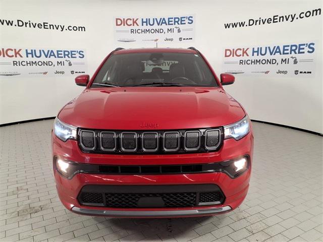 2022 Jeep Compass (RED) Edition 4x4 2022 Jeep Compass (RED) Edition 4x4