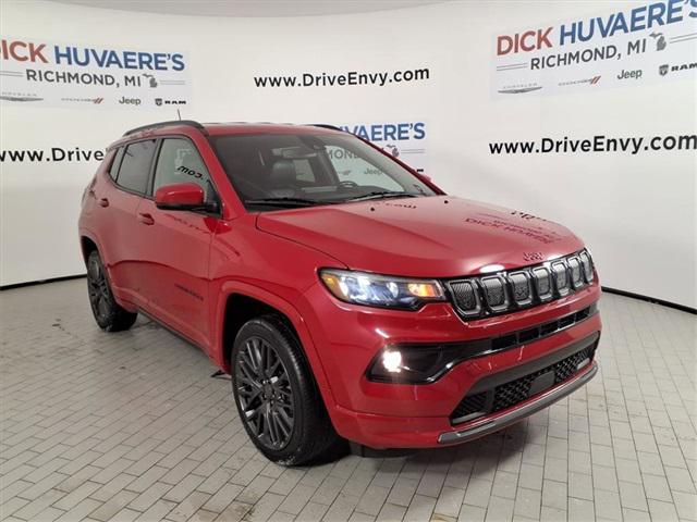 2022 Jeep Compass (RED) Edition 4x4 2022 Jeep Compass (RED) Edition 4x4
