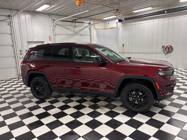 2025 Jeep Grand Cherokee GRAND CHEROKEE ALTITUDE 4X4