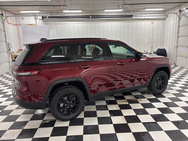 2025 Jeep Grand Cherokee GRAND CHEROKEE ALTITUDE 4X4