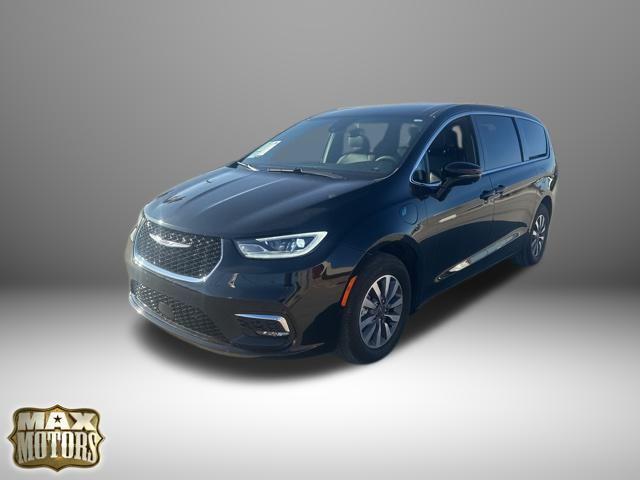 2025 Chrysler Pacifica Hybrid Select 2025 Chrysler Pacifica Hybrid Select