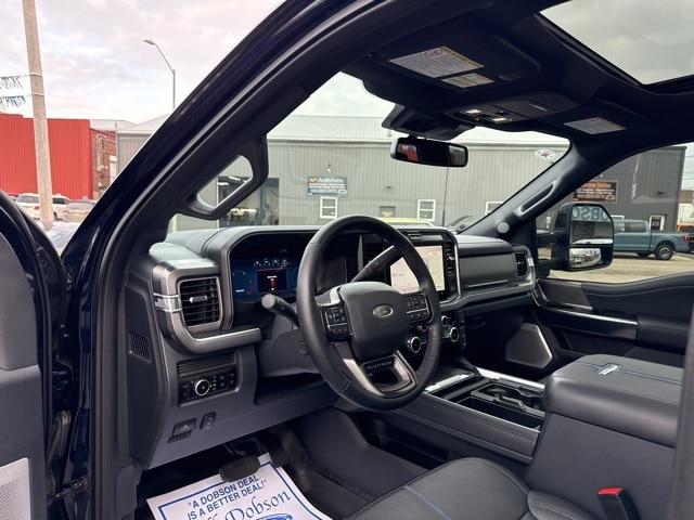 2025 Ford F-250 Platinum