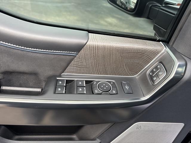 2025 Ford F-250 Platinum