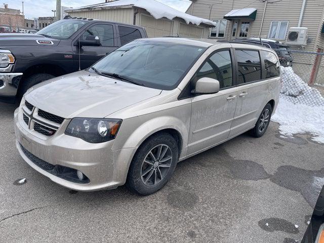2016 Dodge Grand Caravan R/T 2016 Dodge Grand Caravan R/T