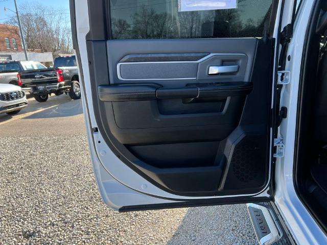 2023 Ram 2500 Big Horn Crew Cab 4x4 6'4" Box