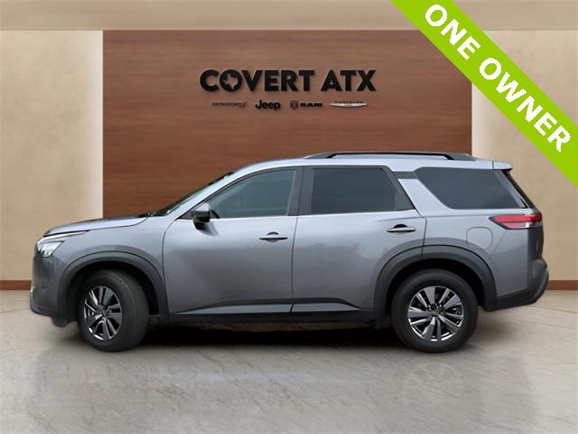 2024 Nissan Pathfinder SV FWD