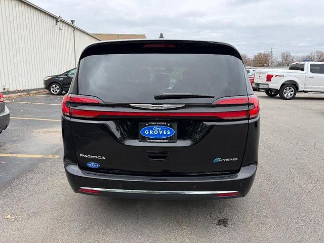 2024 Chrysler Pacifica Hybrid Select